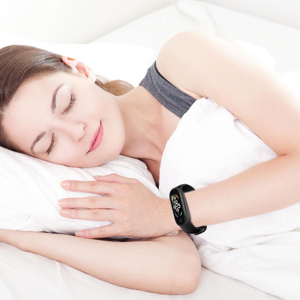 Montre connectée compacte – Santé & sport au poignet